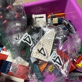 LEGO Star Wars Republic Striker-Class Starfighter 9497 No Minifigures Incomplete