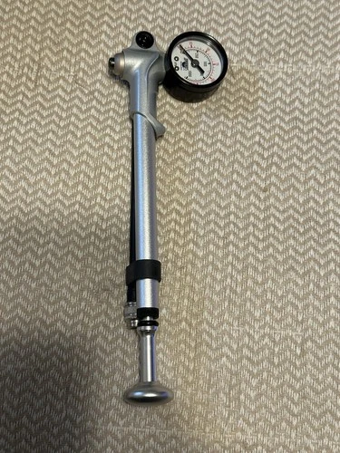 FOX RACING SHOX  SHOCK PUMP🔥🔥🔥