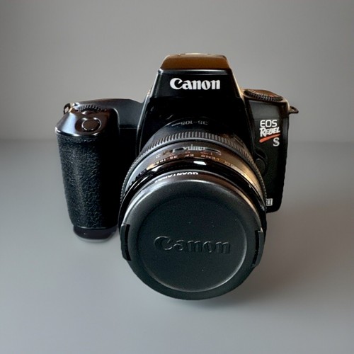 Canon EOS Rebel S 35mm Film Camera W/ Canon 35-105mm Lens TESTED & WORKS- W/ Bag