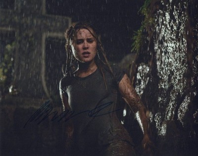 ALISON LOHMAN in DRAG ME TO HELL als Christine Brown. COA. In Pers.10''x8'' #401