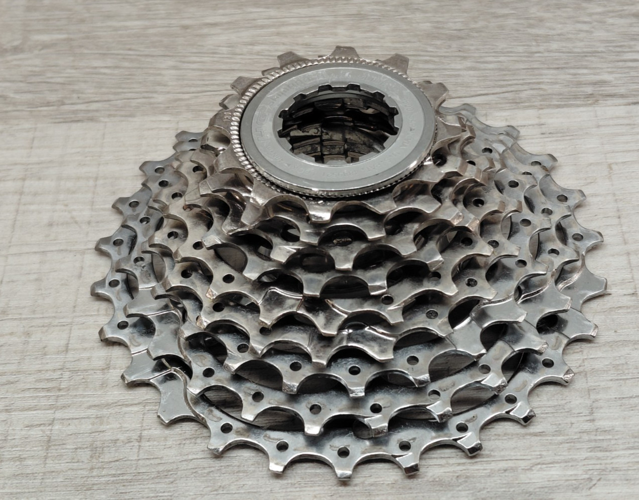 Shimano Ultegra CS-6500 9 Speed Road Bike Cassette 12-27T HG Race Silver Steel