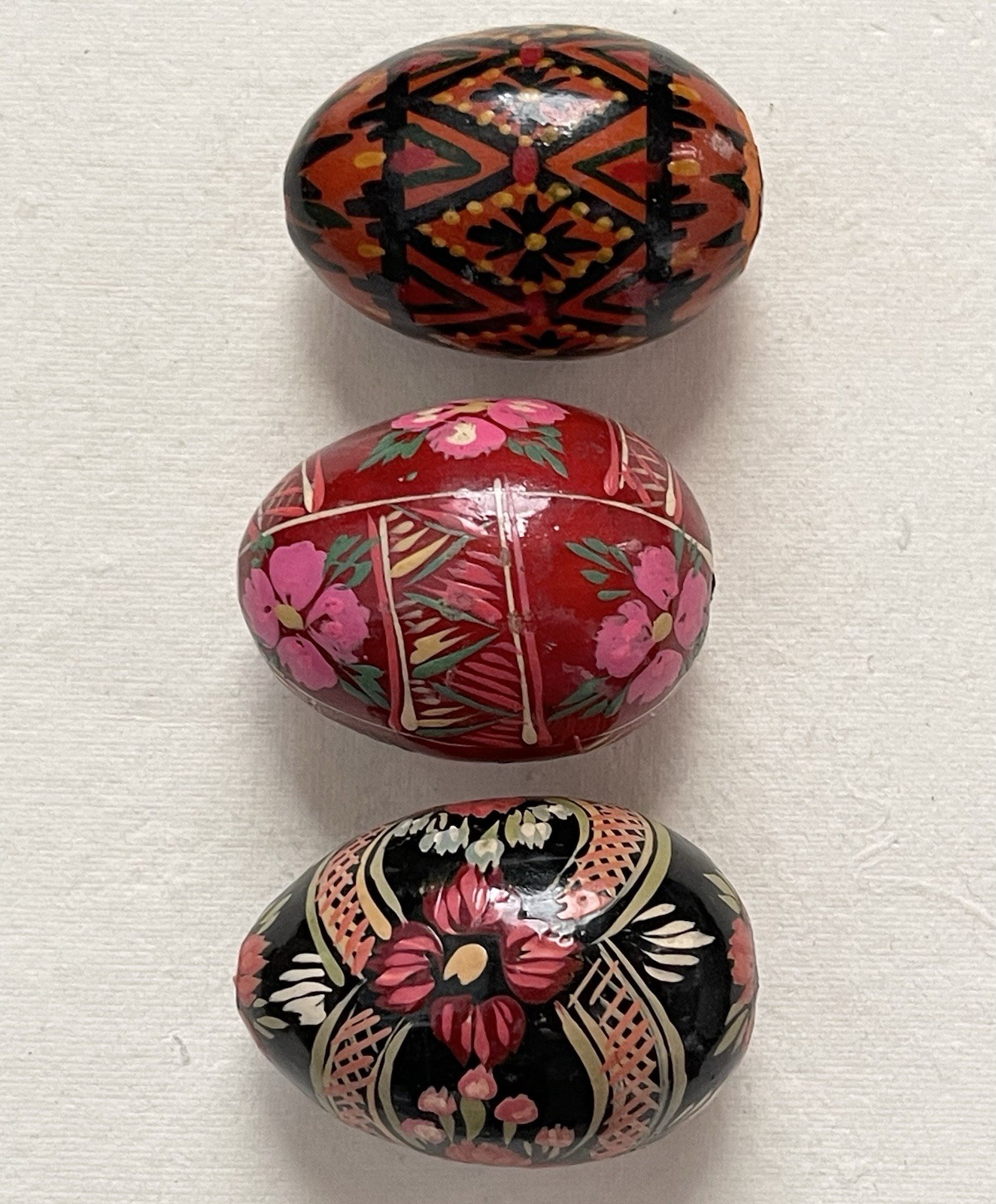 Vtg Pysanky Hand Painted Wooden Easter Eggs Wood Egg Lot of 12 - Folk Art Decor