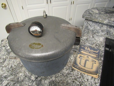 #ad Vintage National Pressure Cooker Canner No 7 16 qt 1940s Model With Guide Manual $39.95