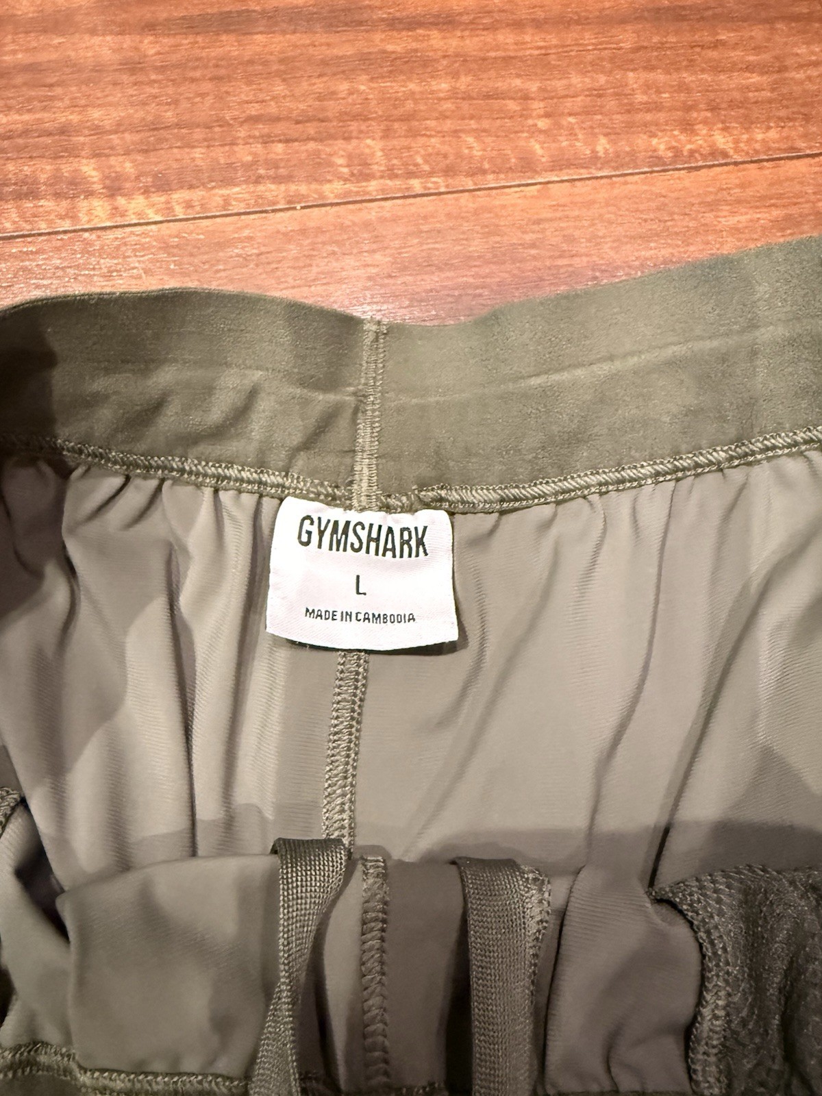 Men’s Gymshark Studio L image 3