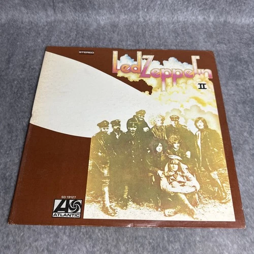 Led Zeppelin II 1977 LP Columbia House Club Edition SD 19127 Gatefold Vinyl