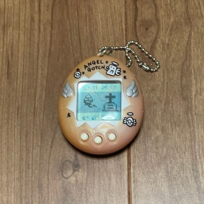 Bandai Tamagotchi Tenshitchi Angel 1997 Pearl Pink VirtualPet
