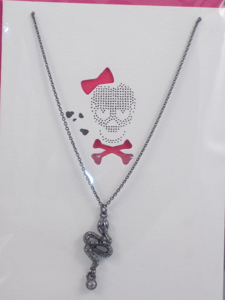 Collar tarjeta de felicitación serpiente pavé circonita cúbica de vacaciones Betsey Johnson $25 Foto 3 de 4