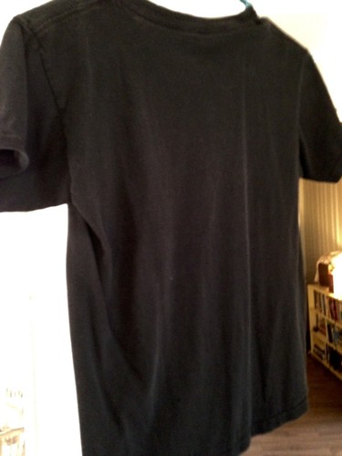 Tony Hawk T Shirt BOYS SMALL Youth Black Skater Eagle 100% COTTON - Picture 4 of 4