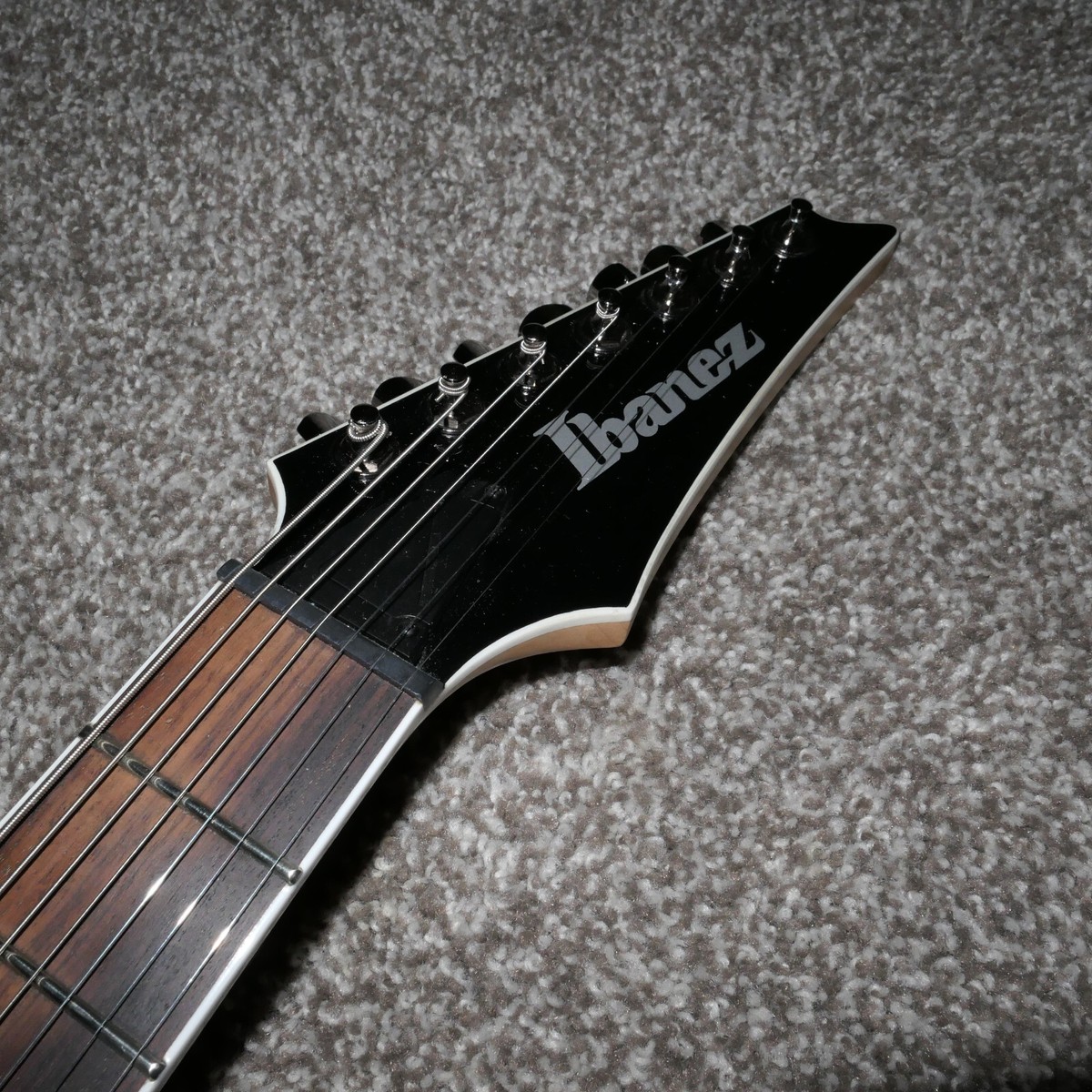 LIKENEW IBANEZ RGIR27FE Black EMG 707 Iron Label 7 Electric LIKENEW IBANEZ RGIR27FE Black EMG 707 Iron Label 7 Electric