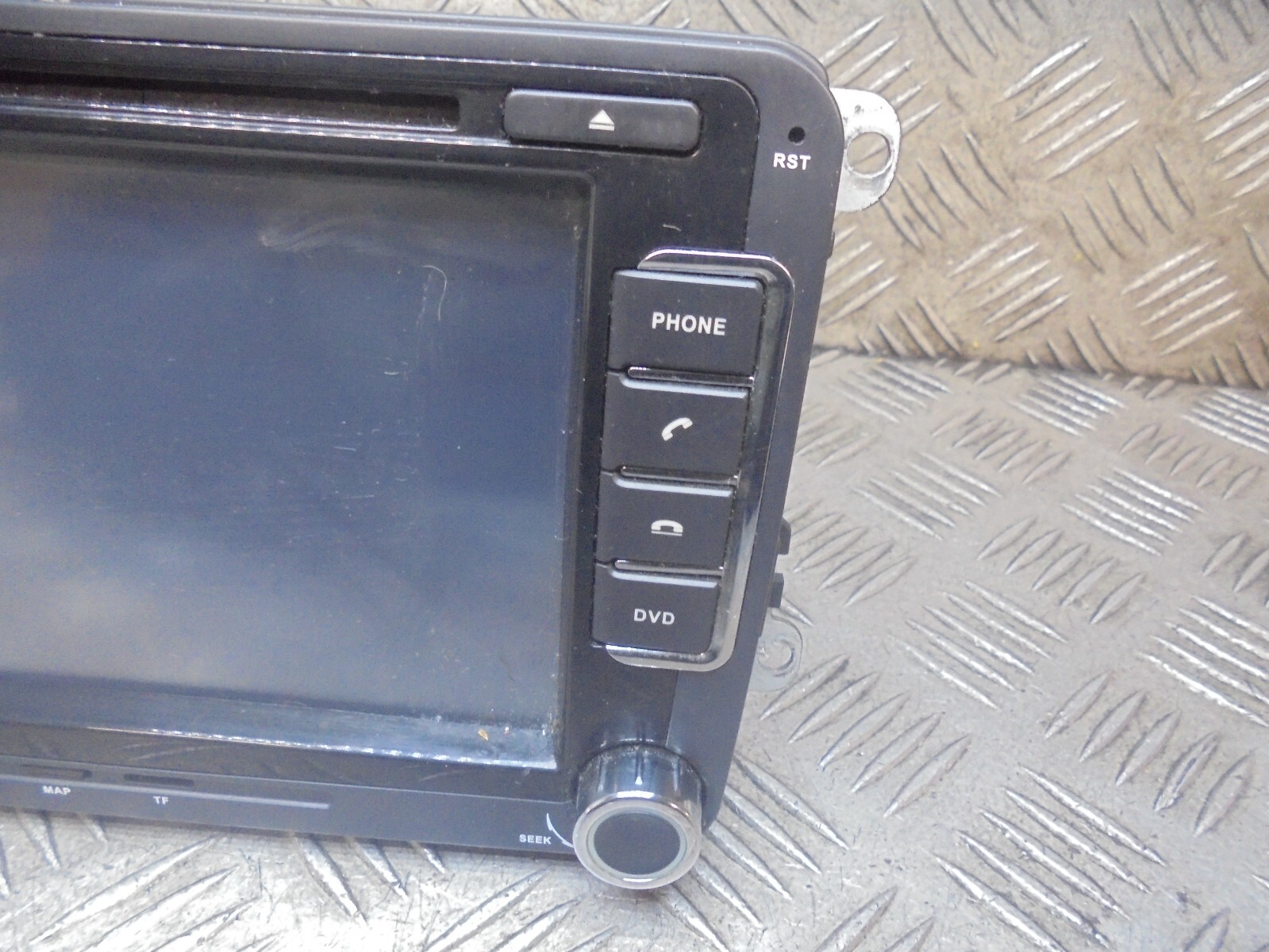 SAT NAV NAVIGATION SYSTEM DVD WITH SD CARD (REMOVED FROM VW PASSAT) eBay