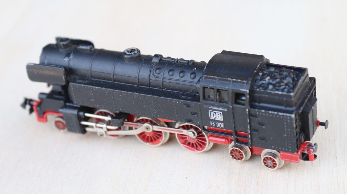 N Scale Arnold Rapido Train Set - Made In West Germany
