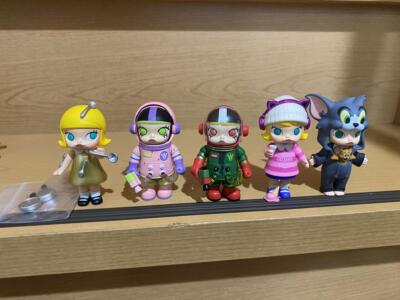 POPMART MOLLY × TOM & JERRY フィギュア MOLLY × TOM & JERRY Figurine - POP MART (United States)