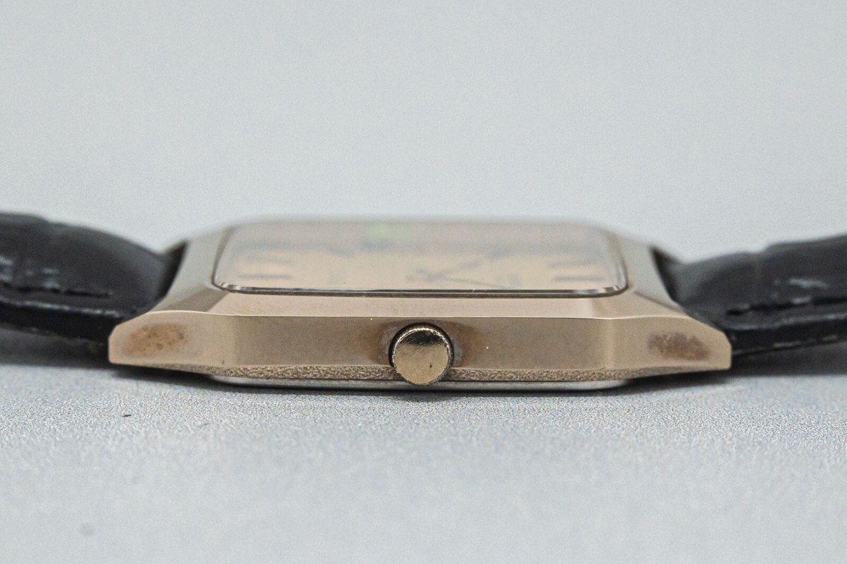 セイコー ドルチェ 時計 5931-5260 NEAR MINT* Vintage SEIKO Dolce 5931-5260 Quartz Gold Dial