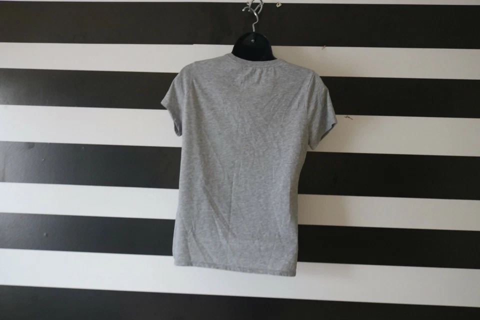The Nike Tee Dri - Camiseta Fit Niña - Camiseta Signature Give Every Thing Gris Talla XL Foto 4 de 4