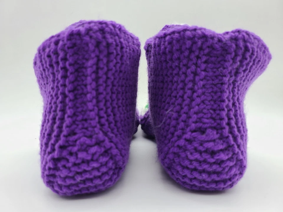 Hermosas zapatillas calcetines hechos a mano Foto 4 de 4