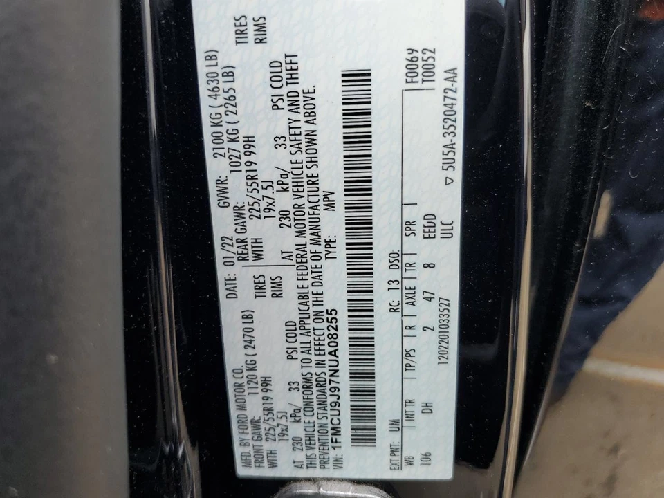 Used Air Cleaner Assembly fits: 2022 Ford Escape 1.5 Grade A - Image 3 of 4