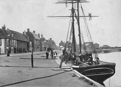 Wells The Quay 1895 From Round Coast George Newnes Limited London - Old Photo
