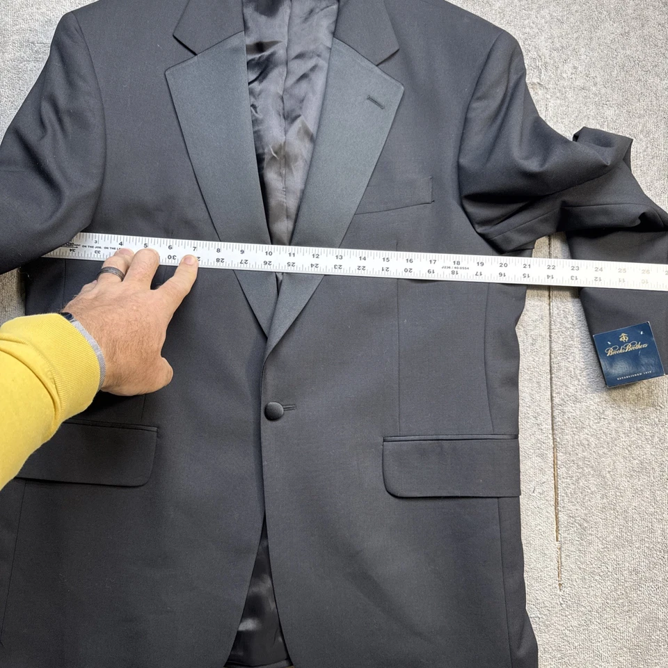 Chaqueta de Cena Brooks Brothers Esmoquin de Lana Negra 40S Solapa Satinada Silenciosa Lujo Foto 4 de 4