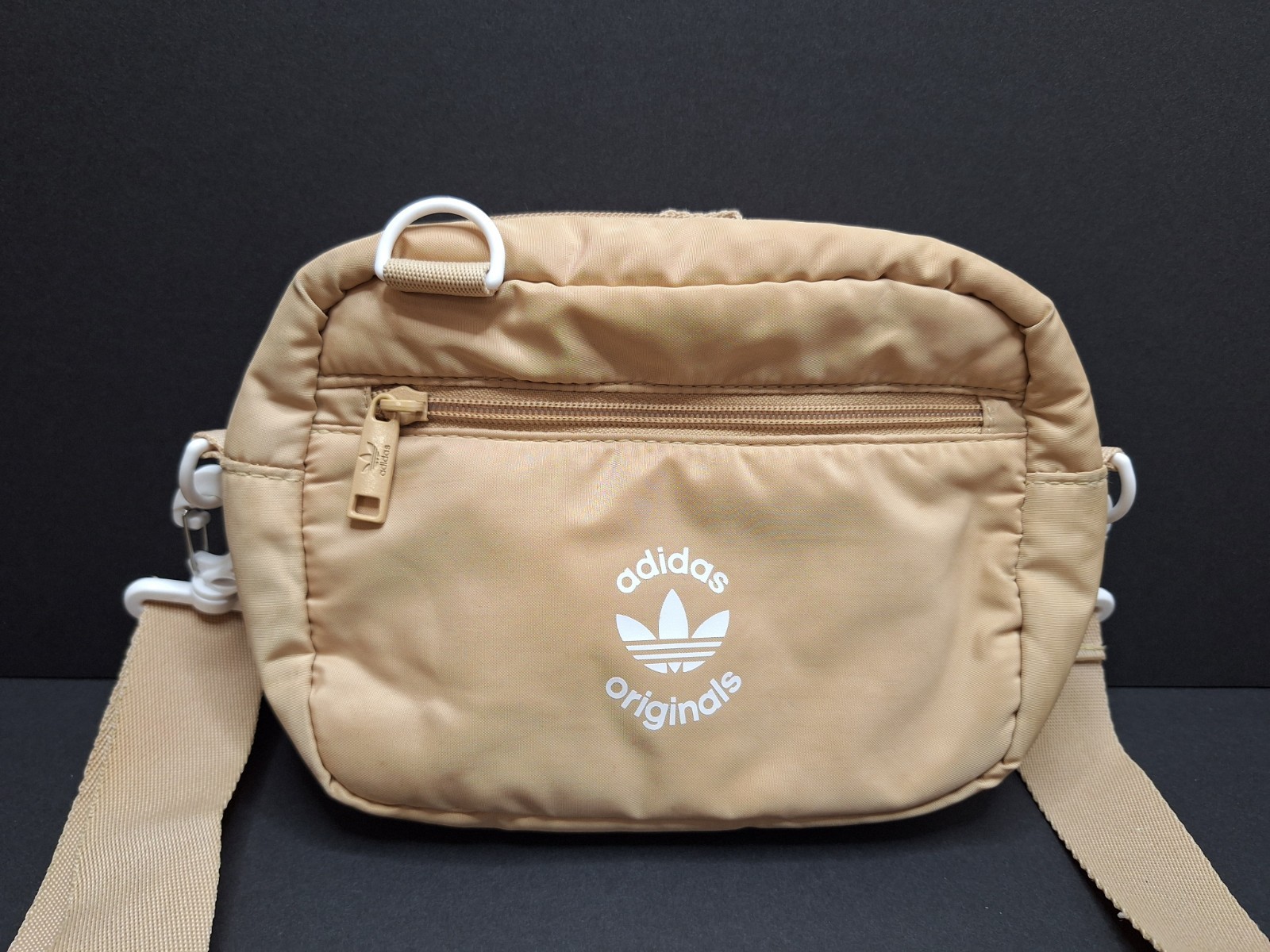 Adidas Beige Small Crossbody Bag Trefoil Zip Closure Pockets Adjustable Strap