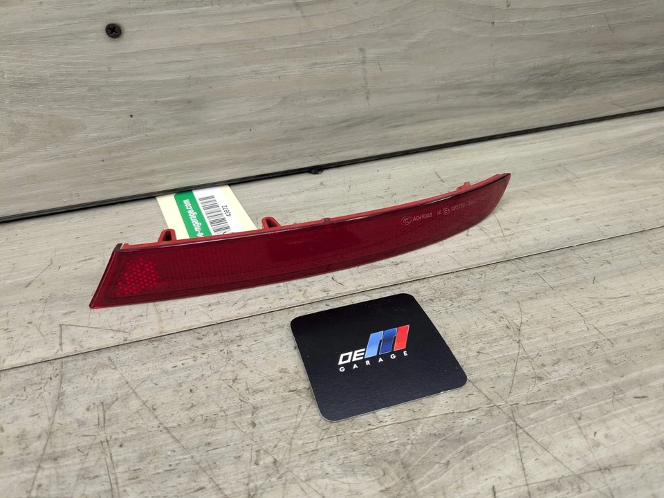 18-21 OEM BMW G01 X3 parachoques trasero derecho pasajero marcador luz reflector Foto 3 de 4