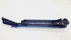 VW TOUAREG 7LA, 7L6, 7L7 Kotflügelhalter vorne rechts 7L6805176D 21313306
