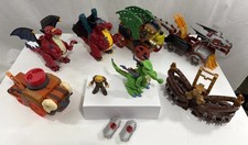 FP Imaginext Lote de 10 Artículos; Ram, 3 Dragones, 2 Carros Dragón, Armería y Figura