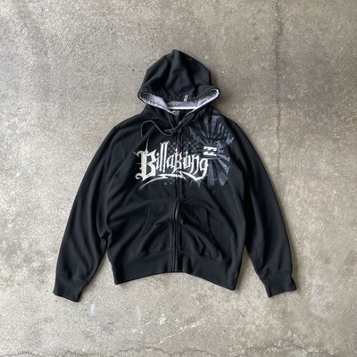 Vintage Y2K Billabong Men's Black Hoodie Embroidered Logo Skate