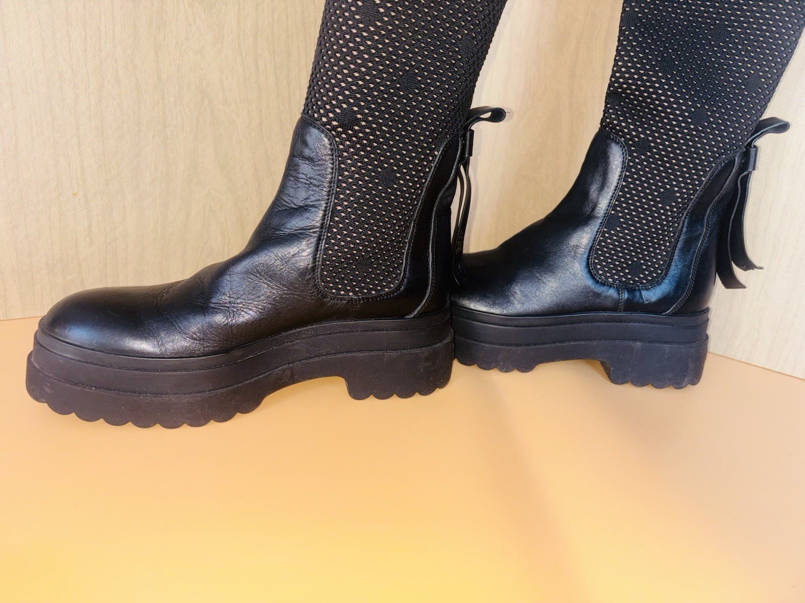 RED VALENTINO Knitted Over The Knee Boots US 6.5 to 7 EU37 Contrast Leather thumbnail 7