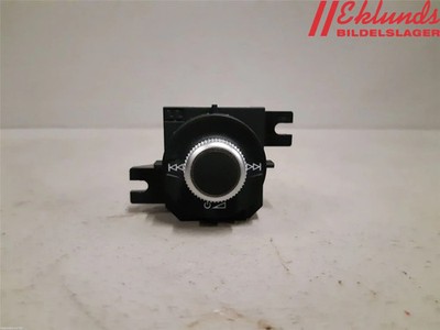 ORIGINAL Audio AUDI Q2 (GAB, GAG)  2017