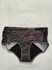 NEW Maidenform Moderate Period Hipster Panty Black Women  s Size Large DMLBSM