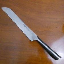 Calphalon Katana Series Serrated Bread Knife 9" Blade Japanese Steel