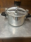 4 Quart Wear-Ever Fried Chicken Bucket Low Pressure Cooker Fryer #90024