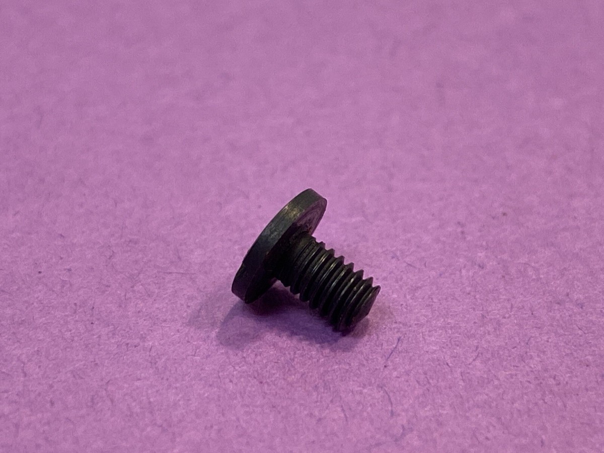 NEW* 4317 YAMATO SCREW FOR SEWING MACHINES | eBay