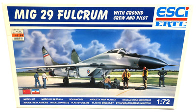 ESCI 1/72 MiG-29 Fulcrum With Ground Crew And Pilot Model Kit
