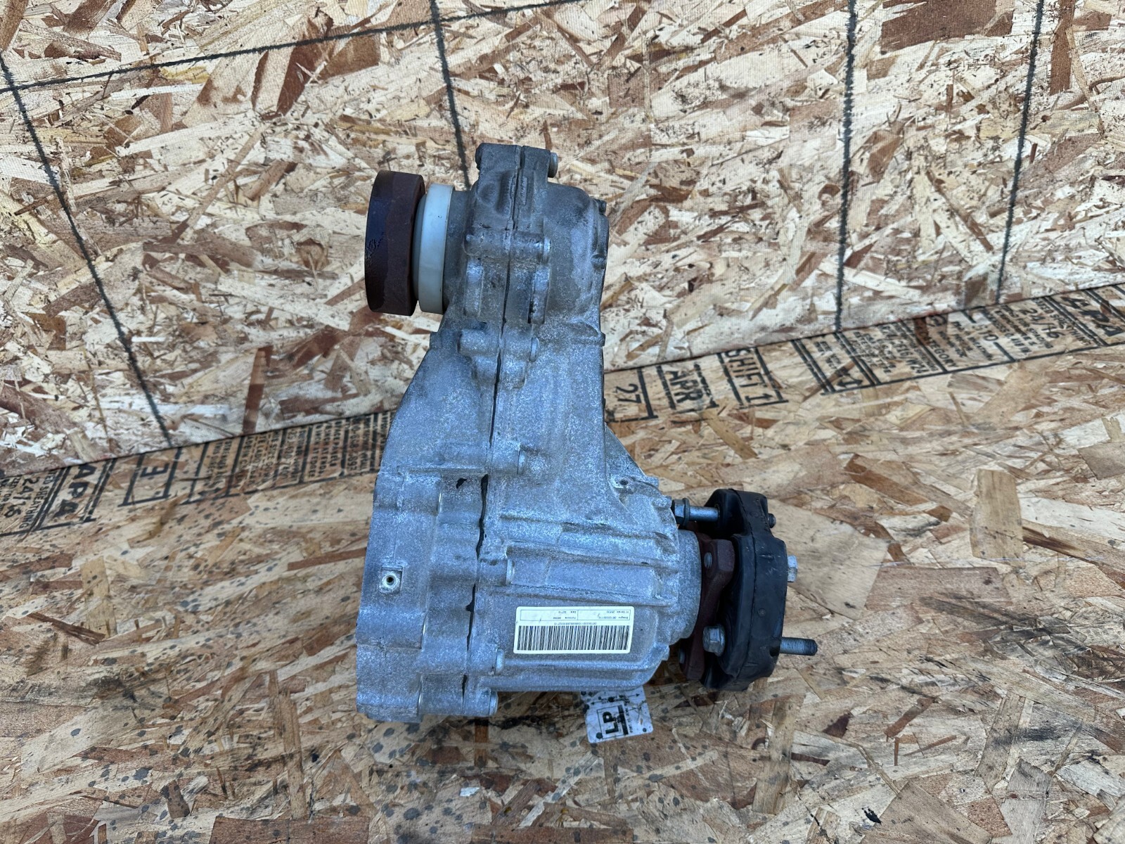 TRANSFER CASE GEARBOX ASSEMBLY OEM 14-20 MASERATI GHIBLI S Q4