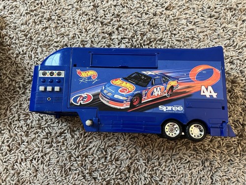 Kyle Petty 1997 Hot Wheels Team Transport Truck Vintage - Picture 5 of 12