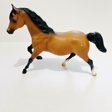 Breyer Horse Running Mare Figure Matte Bay Chestnut Black Made In USA