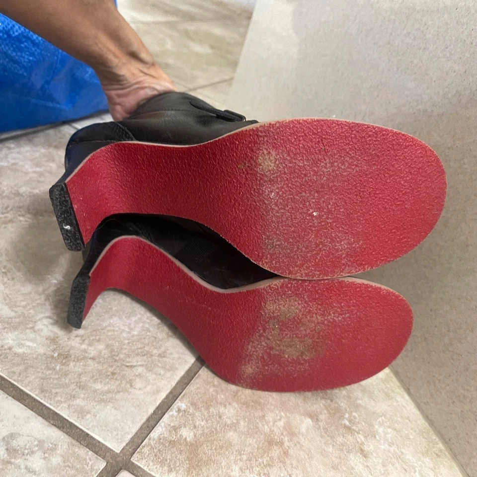 Botas informales Diesel Rita de cuero negras al tobillo para mujer talla 6,5 usadas góticas Foto 4 de 4