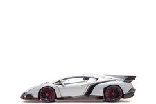 AUTOart Signature 1:18 Lamborghini Veneno in Grigio Metalluro