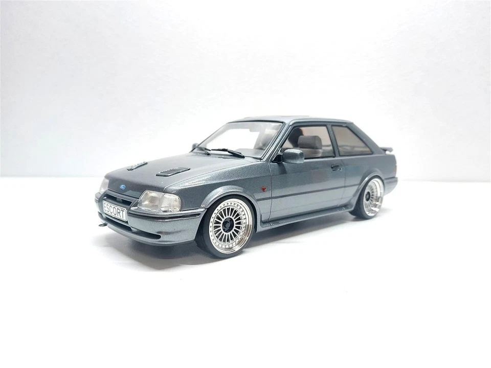Ford Escort MK IV RS Turbo Tuning del 1990 - 1/18 Artigianale base MCG - Immagine 3 di 4