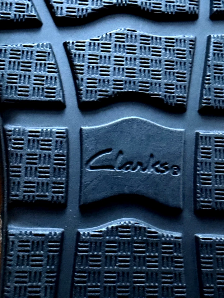 Women’s Clarks Michela Petal Black Leather/ Suede Ankle Boots Size 12 W NWOB - Image 4 of 4