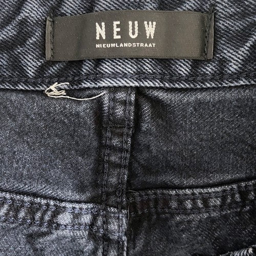 Neuw Women's High Rise Jeans US 6 Reg 28-inch Waist Slim Straight Leg Dark Wash - Picture 3 of 6