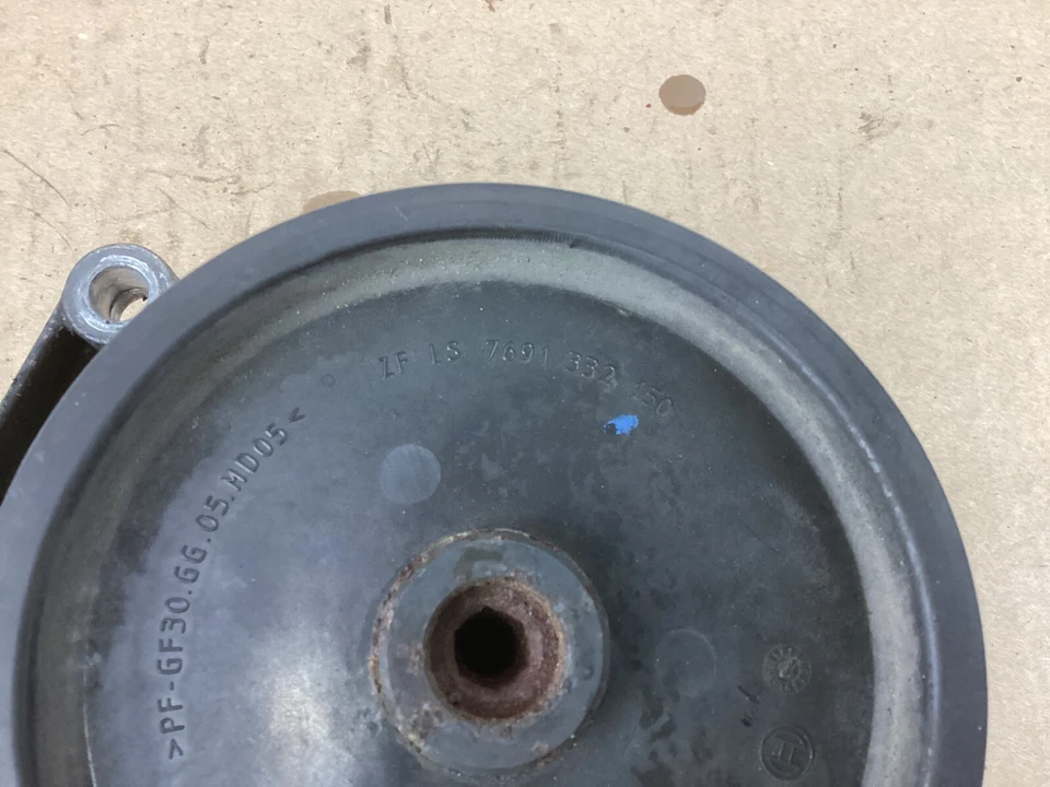 Bomba de dirección asistida Mercedes-Benz C300 C350 2008-2011 7691332150 OEM Foto 3 de 4