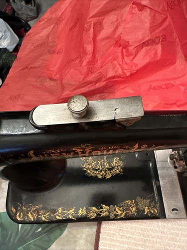 Antique “New Home” Treadle Sewing Machine For Repair Or Parts, Moves Freely - Picture 6 of 17