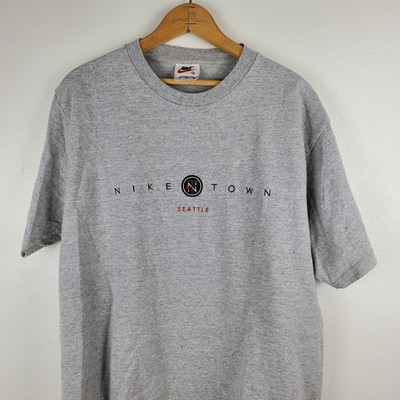 nike town t shirt
