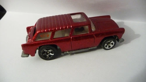 #1014 vtg HOT WHEELS Car RED CHEVY NORMAD  1969