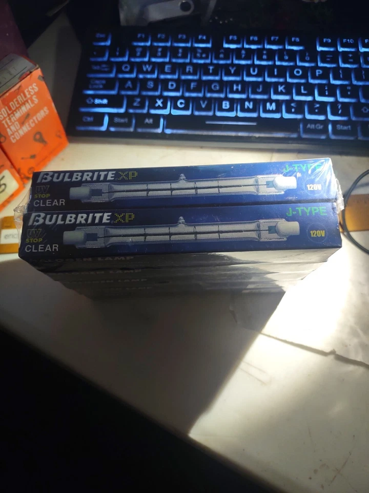 bulbrite XP Q100T3CL 600101 100W 120V J Type UV STOP CLEAR BRICK OF 10 - Image 2 of 4