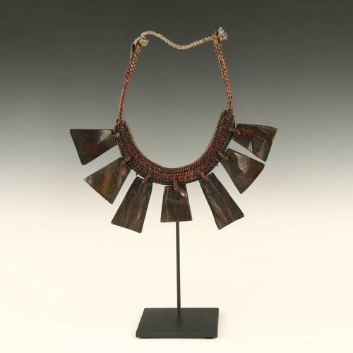 VINTAGE PANGALAPANG TRIBAL NECKLACE 