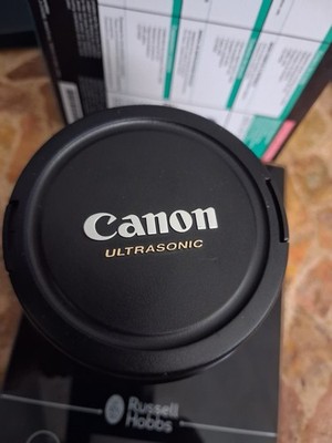 Canon EF 28-135mm 1:3.5-5.6 IS USM Ultrasonic Objektiv 