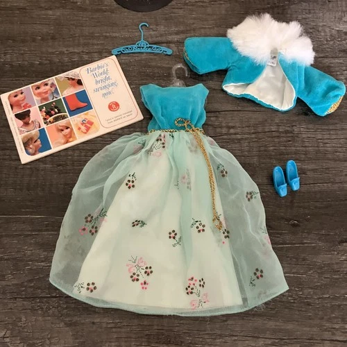 Vintage Barbie 1879 Let's Have A Ball - COMPLETE 1969 Fashion Set –  EXC-MINTY